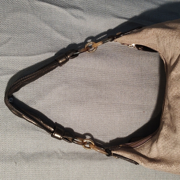 Coach Purse - Picture 4 of 7